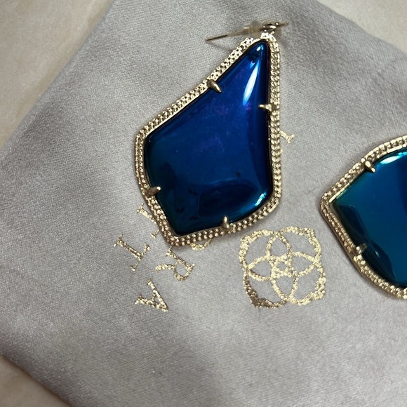 Kendra Scott double sided Earrings - Picture 4 of 4